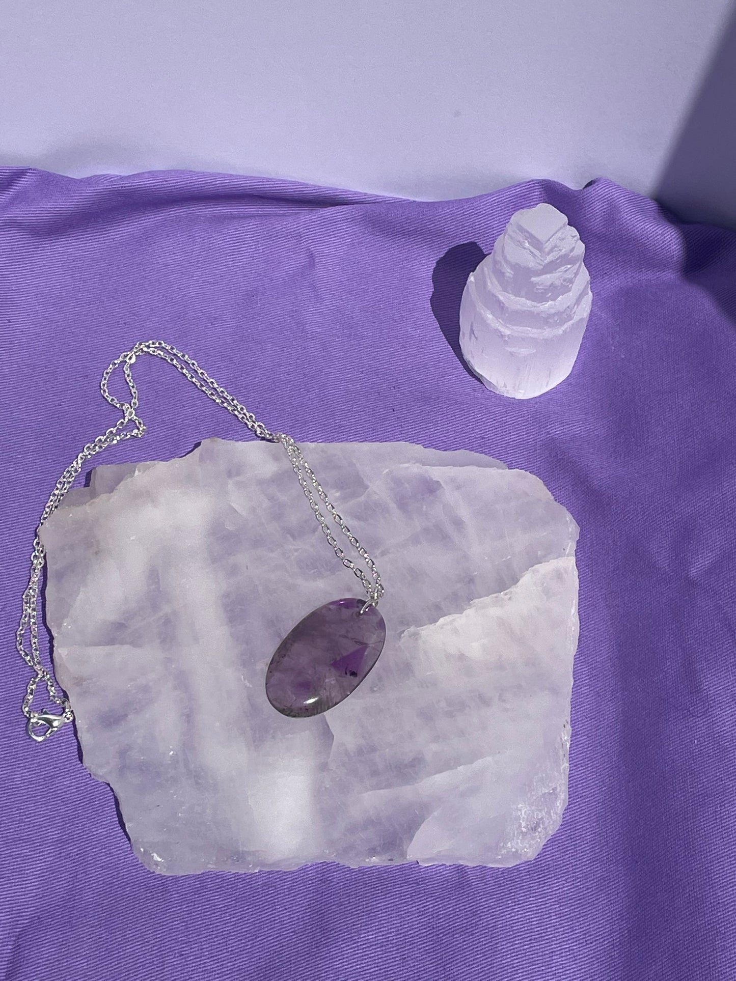 Amethyst oval - Silver