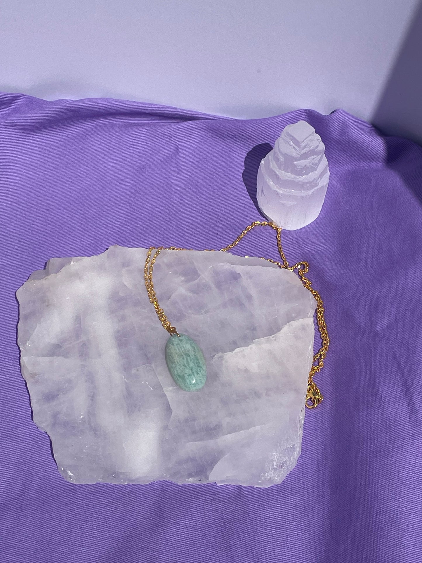 Amazonite oval - Gold