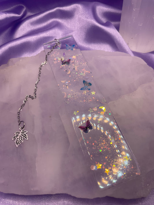 Butterfly’s & glitter bookmark with chain