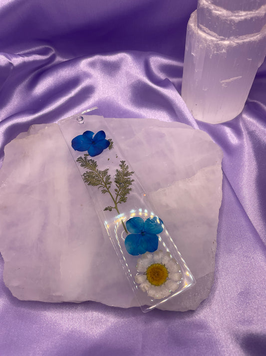 Blue & White Flowers bookmark