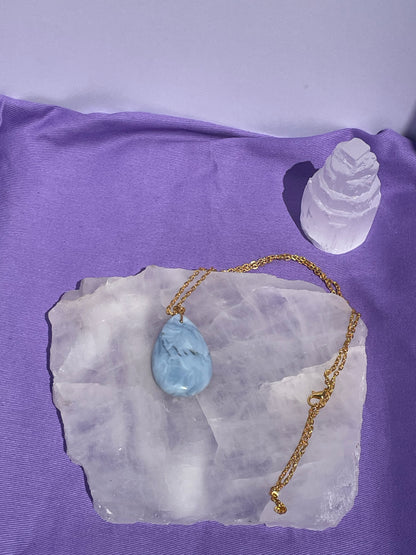 Blue Opal teardrop oval - Gold