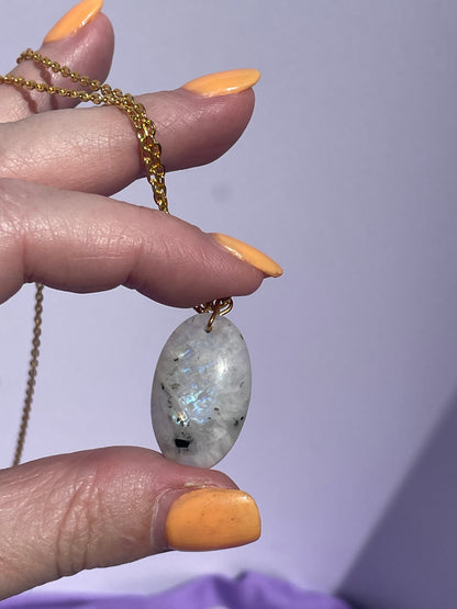 Rainbow Moonstone Oval- Gold