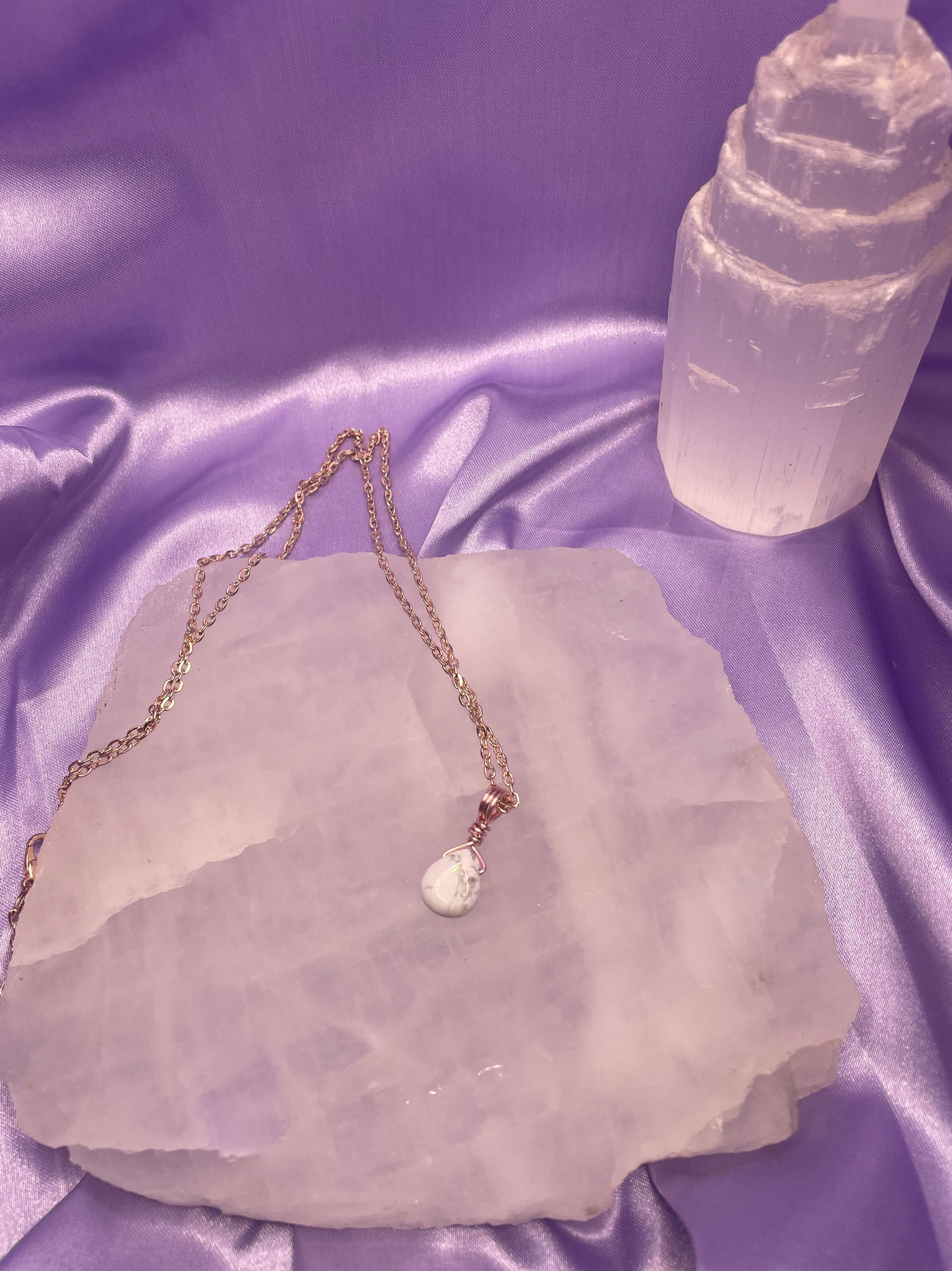 Howlite Teardrop - Rose Gold