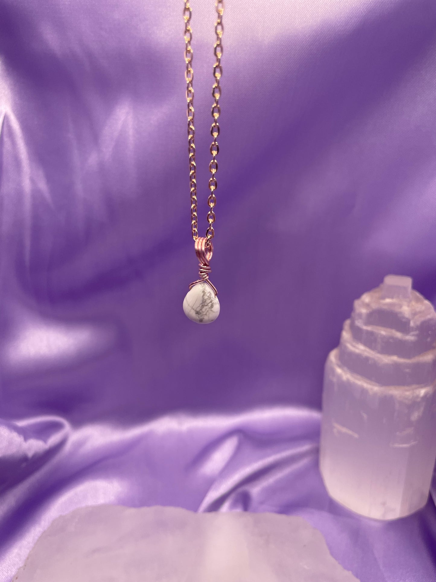 Howlite Teardrop - Rose Gold