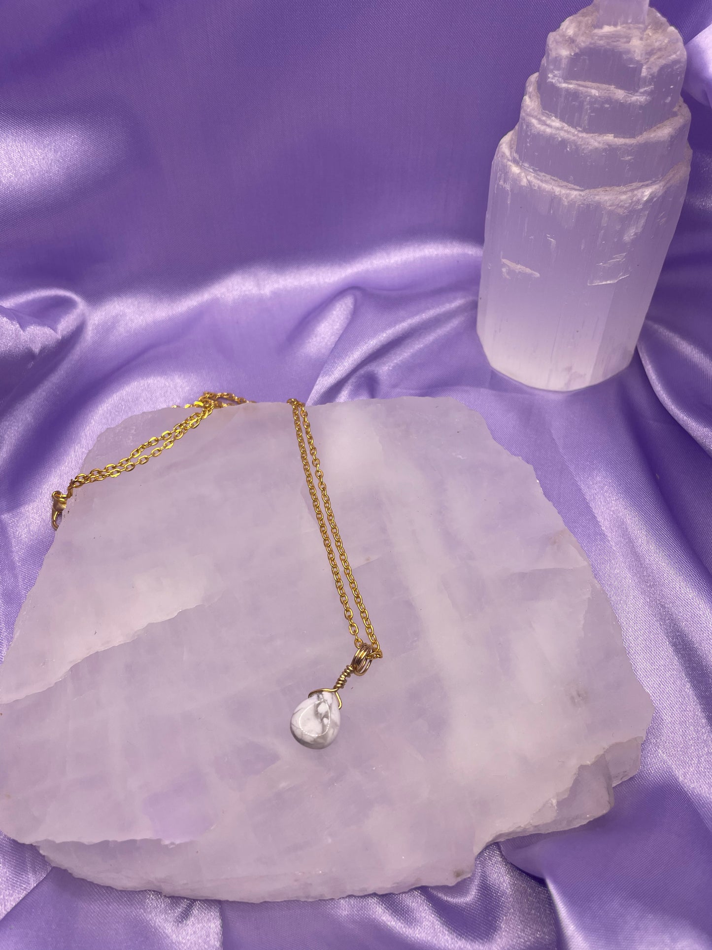 Howlite Teardrop