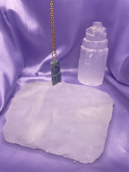Blue Kyanite Gold - 20”/51cm