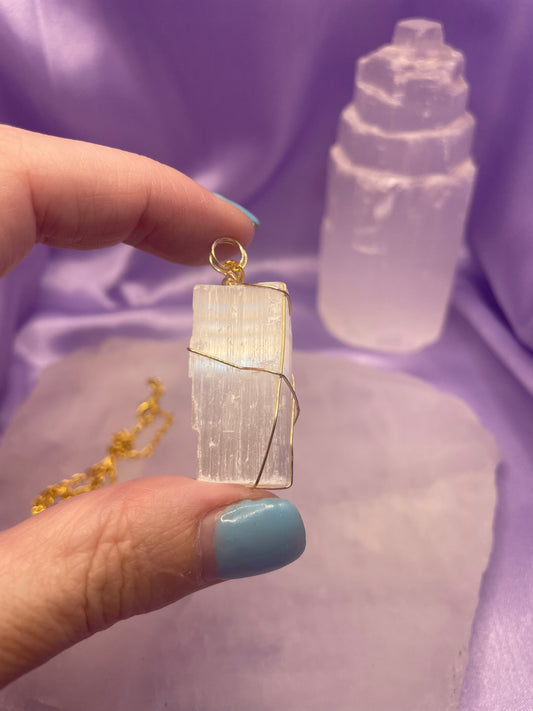 Selenite Gold - 20”/51cm