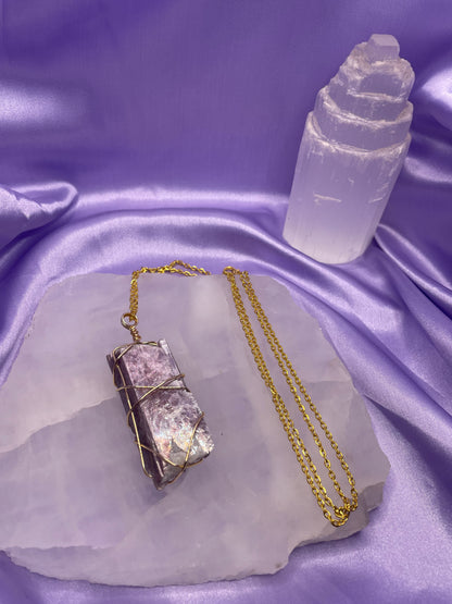 Lepidolite Gold - 30”
