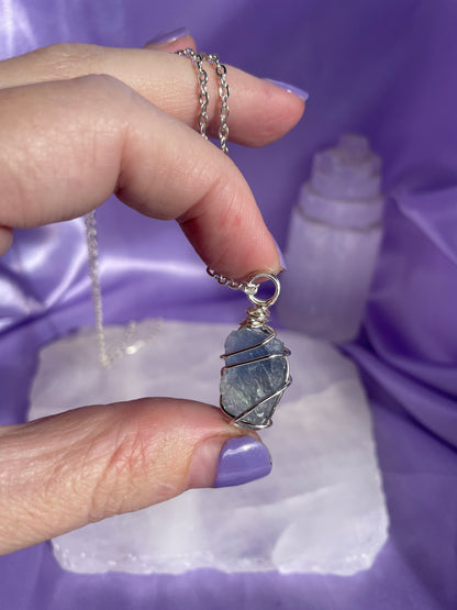 Blue Fluorite - Silver 20”