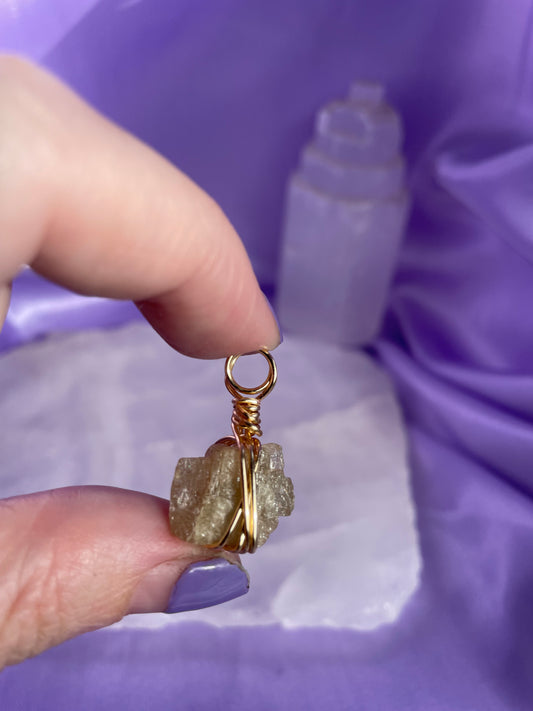 Golden Apitite - Gold 20”