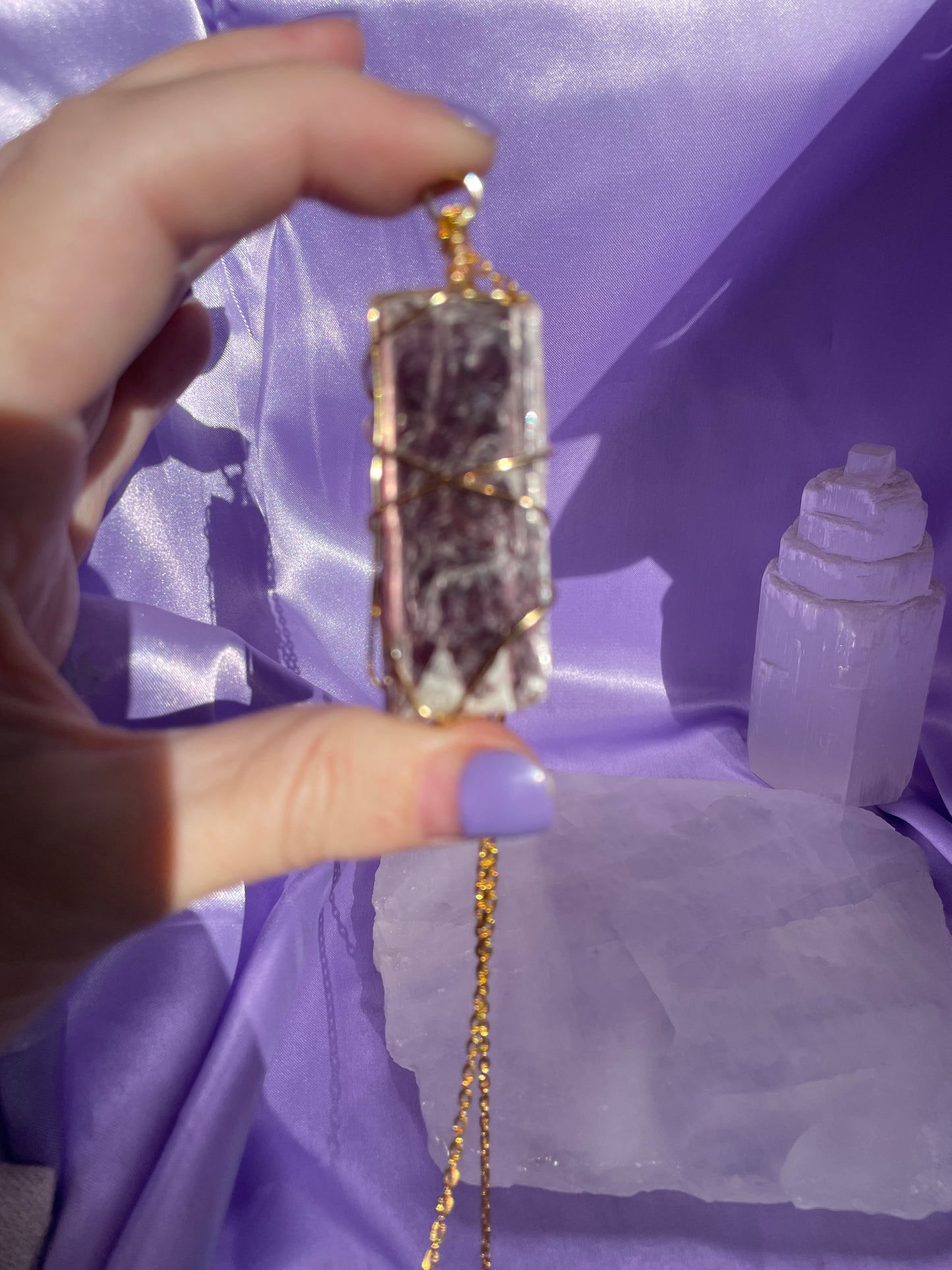 Lepidolite Gold - 30”