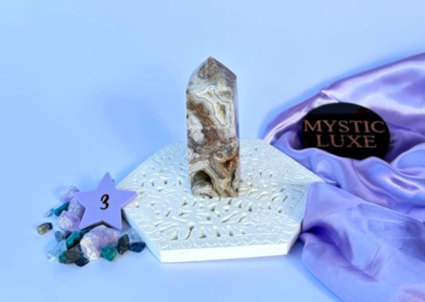 Crazy Lace Agate Tower