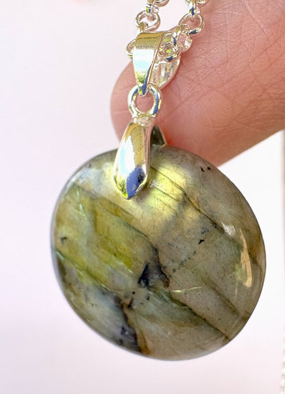 Labradorite Circle - Silver