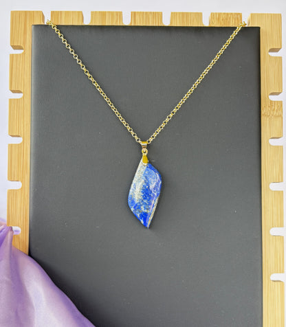Lapis Lazuli rhombus - Gold