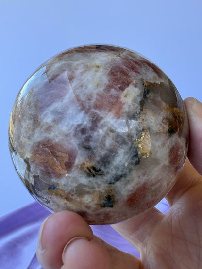 Sunstone Spheres