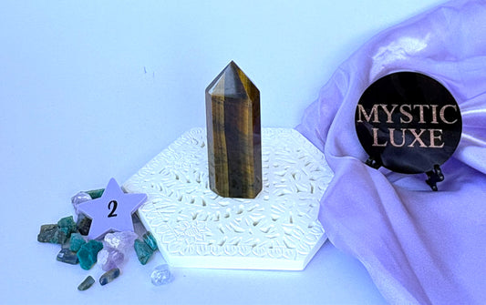 Tiger Eye Towers (golden)