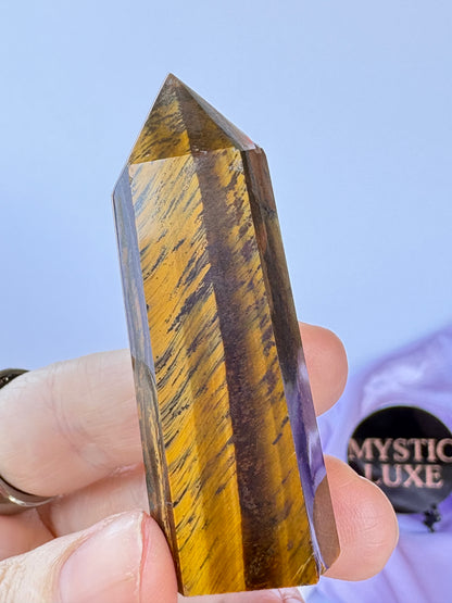 Tiger Eye Towers (golden)